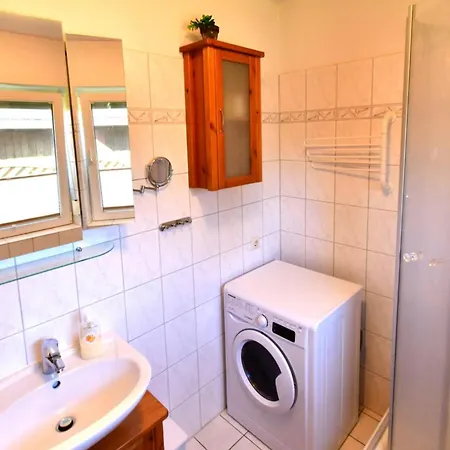 Hébergement de vacances Lee *